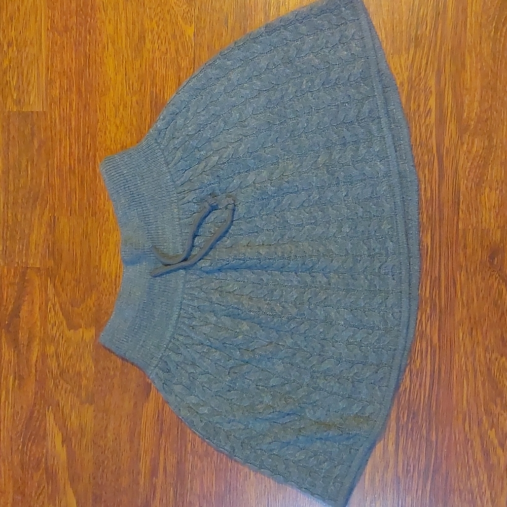 Knit mini skirt